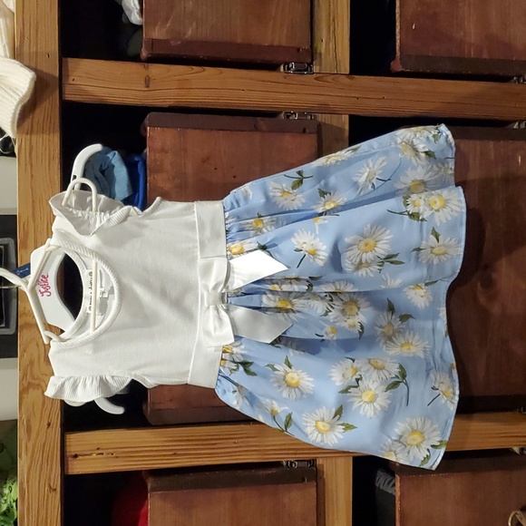 Girls spring dress from dillards - Picture 1 of 2